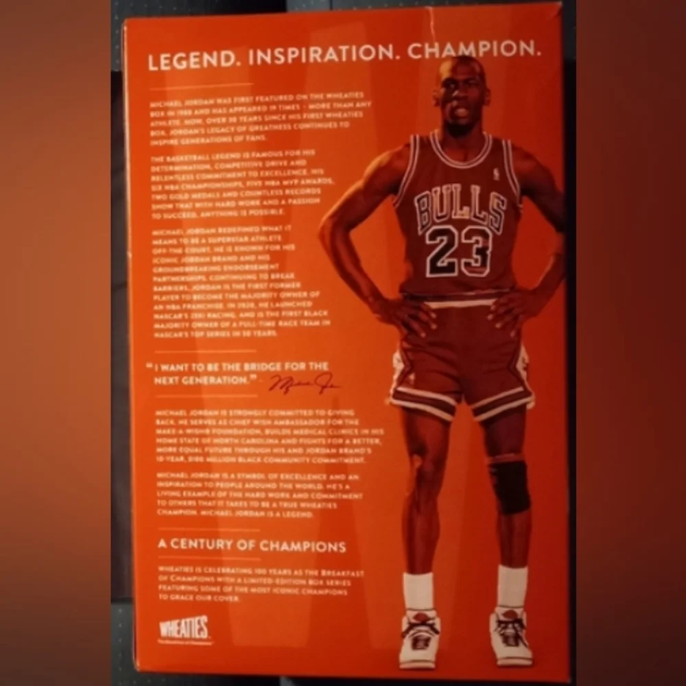 Michael Jordan Wheaties box+ 2 early 90s Jordan cards